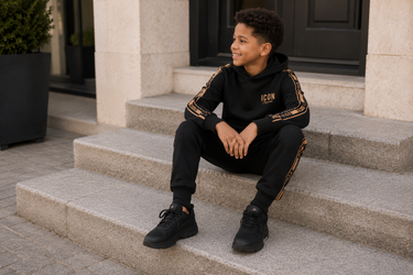 Icon joggingset met capuchontrui en goudkleurige ICON details